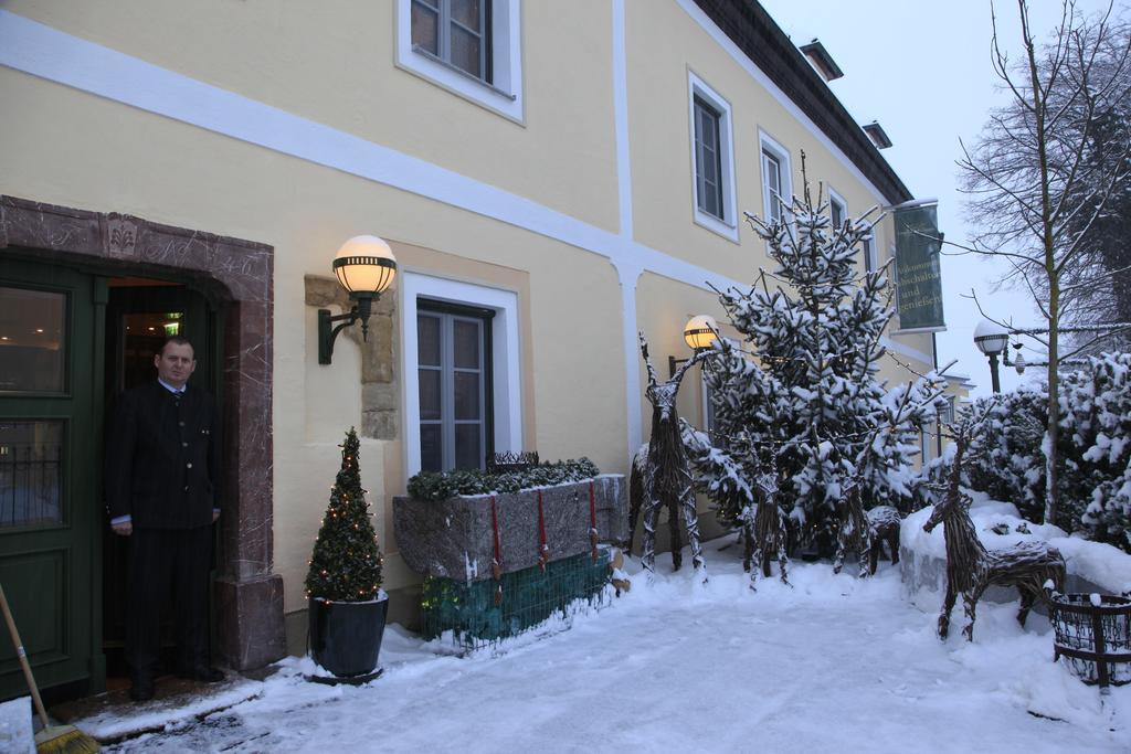Landgasthof Winter Ardagger Stift Buitenkant foto