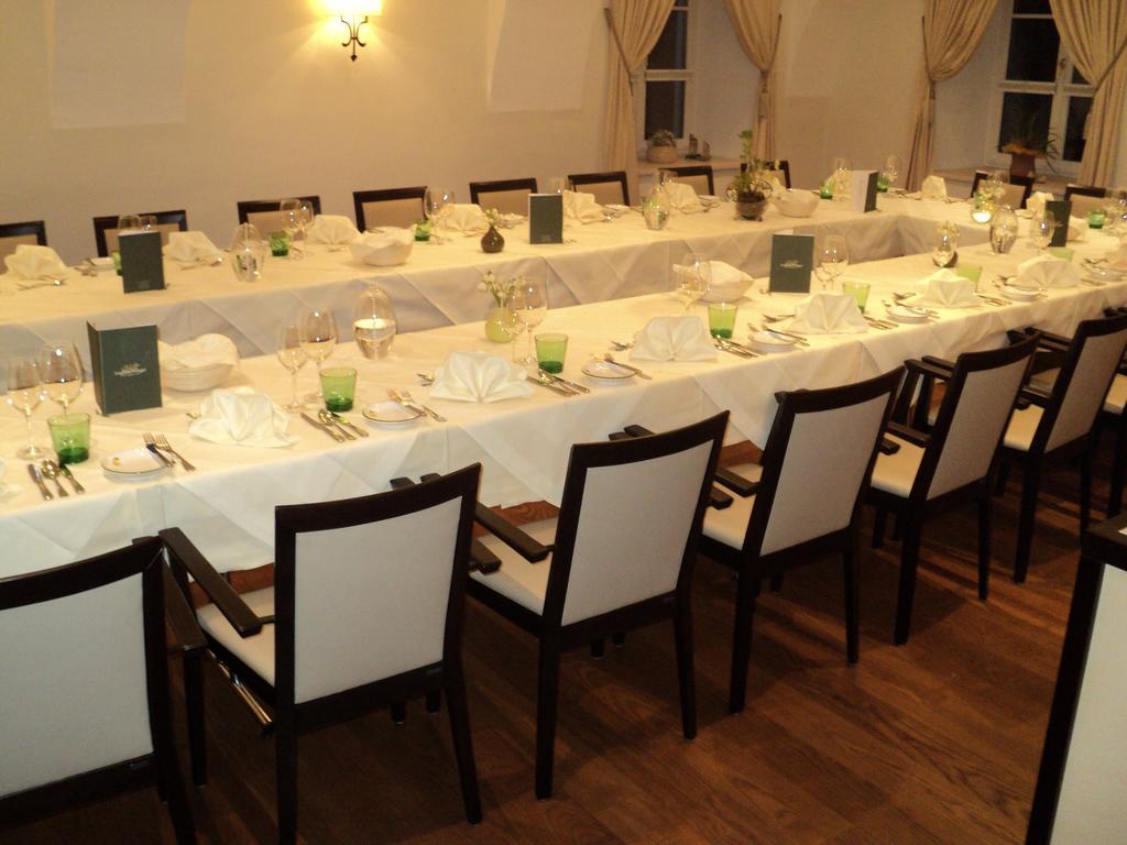 Landgasthof Winter Ardagger Stift Buitenkant foto