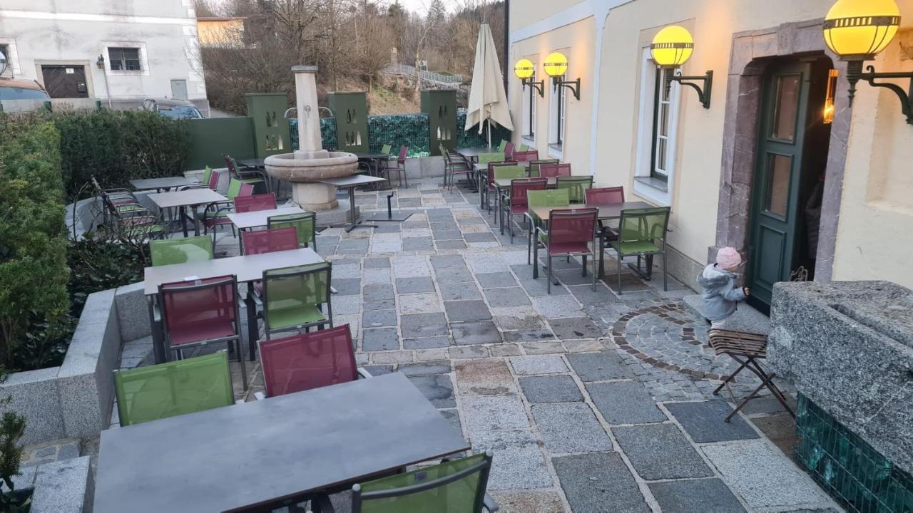 Landgasthof Winter Ardagger Stift Buitenkant foto