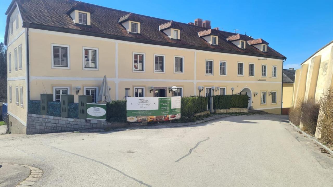 Landgasthof Winter Ardagger Stift Buitenkant foto